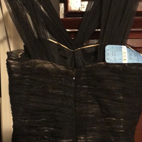 DONATED - Picture 4 of 7